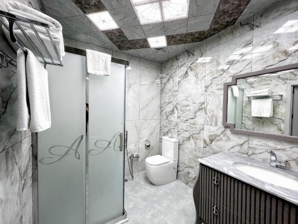 Alison Hotel image 129