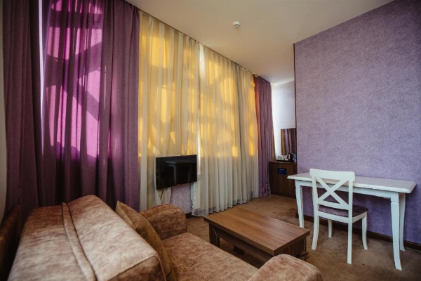 Alison Hotel image 15