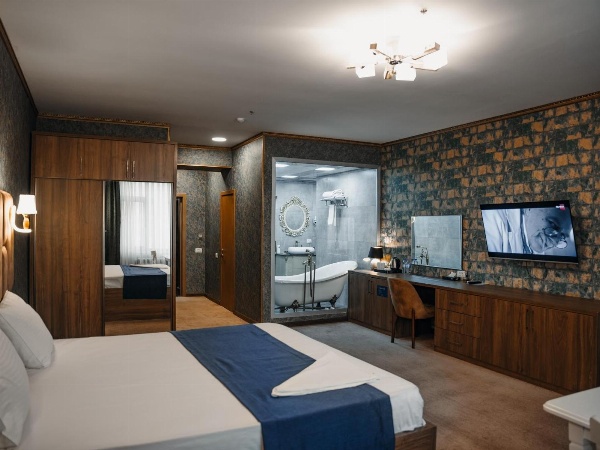 Alison Hotel image 3