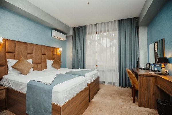 Alison Hotel image 61