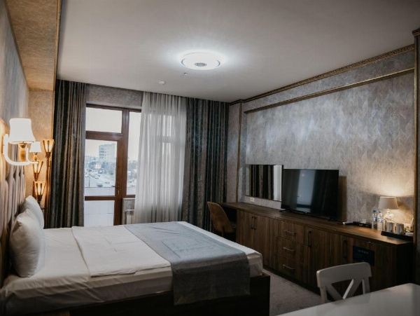 Alison Hotel image 85